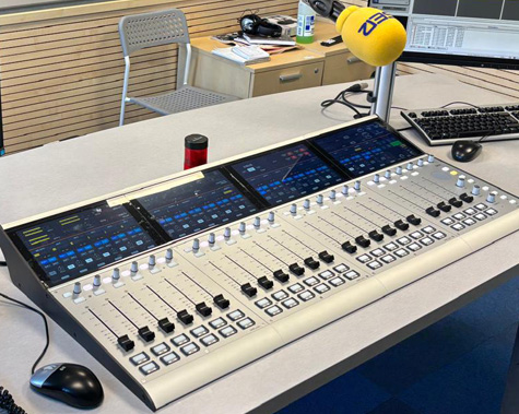 Cadena SER Radio Bilbao con la consola de audio DHD SX2